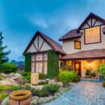 Modern apartment adjacent to eco park